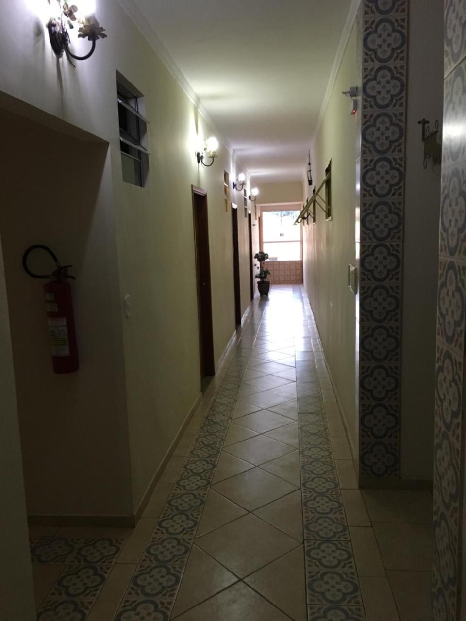 אלפנאס Hotel Vila Rica מראה חיצוני תמונה