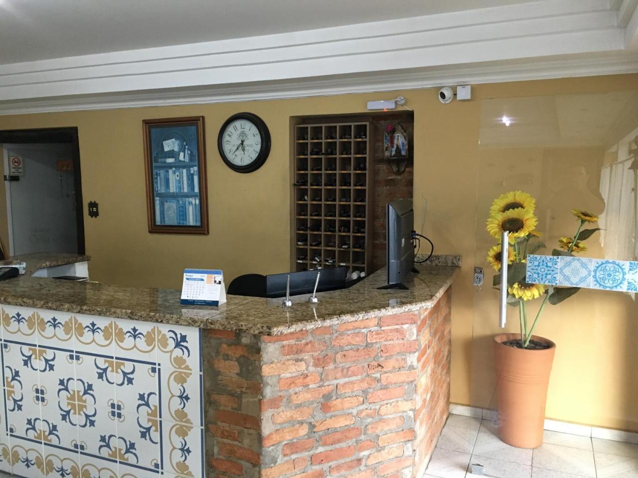 אלפנאס Hotel Vila Rica מראה חיצוני תמונה