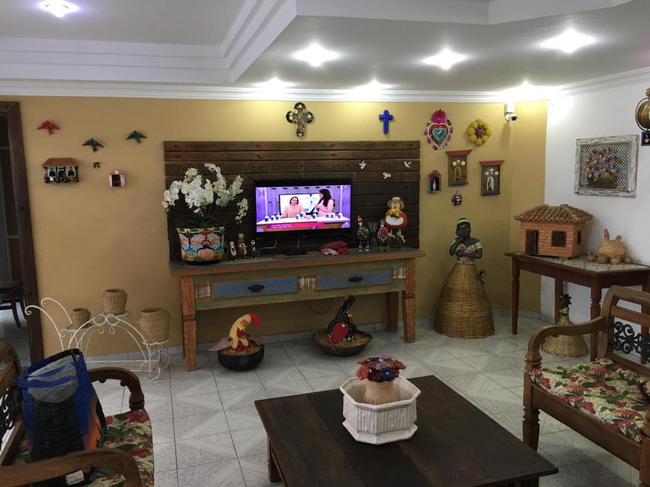 אלפנאס Hotel Vila Rica מראה חיצוני תמונה